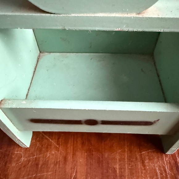 Vintage Wooden Sewing Caddy with Duck Design - Picture 9 of 13